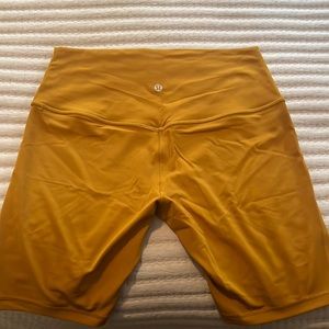 Lululemon 6” shorts